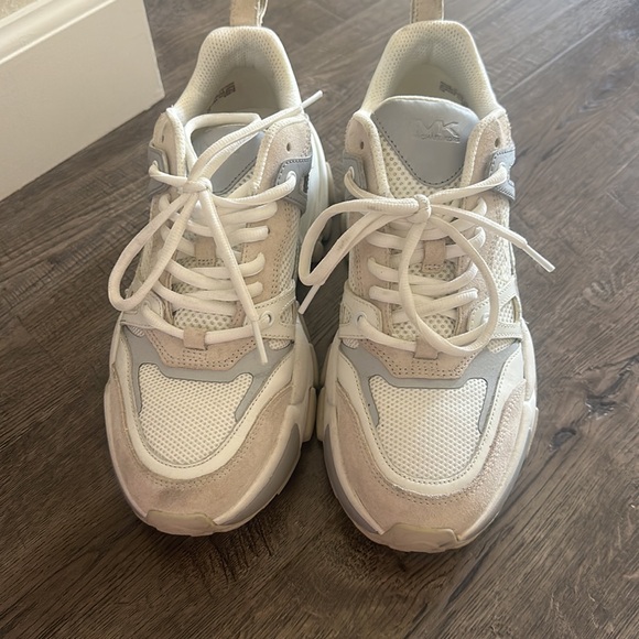 Michael neaker - Picture 3 of 3